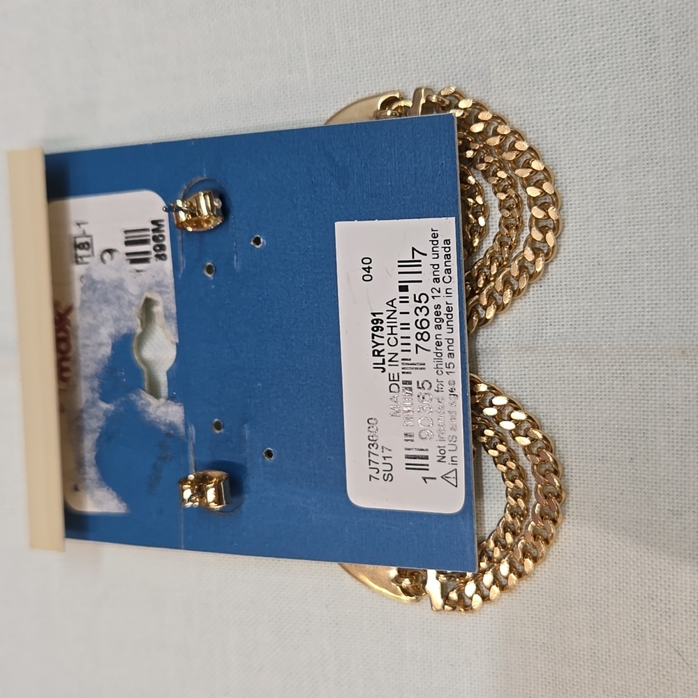 NEW! Lucky Brand Gold Dangle Earrings - Picture 3 of 5
